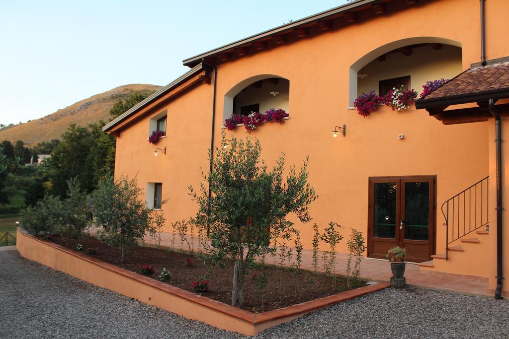 פדולה Agriturismo L'Ulivo מראה חיצוני תמונה